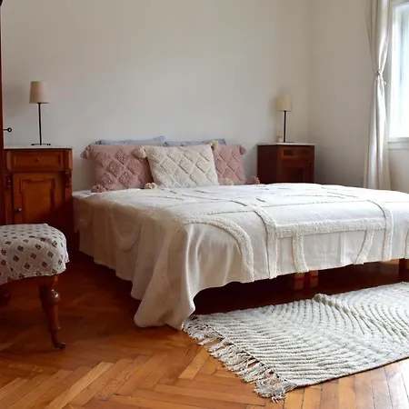 Old Town - Konviktska Πράγα