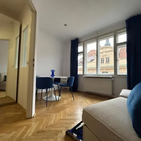 Old Town - Konviktska * Πράγα